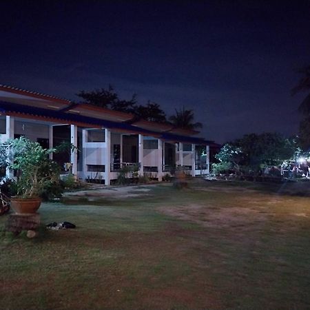 Ibiza Beach Resort Haad Yao Exterior photo