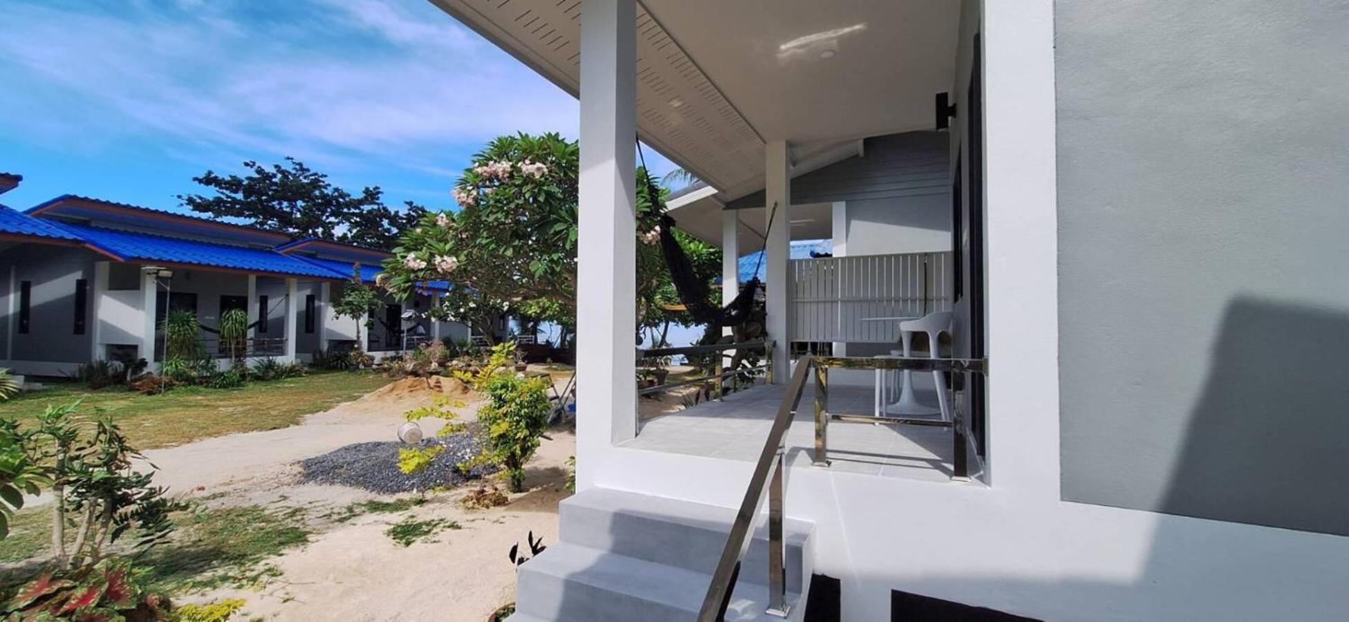 Ibiza Beach Resort Haad Yao Exterior photo